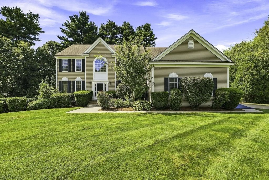 3 Washington Lane, Hopkinton