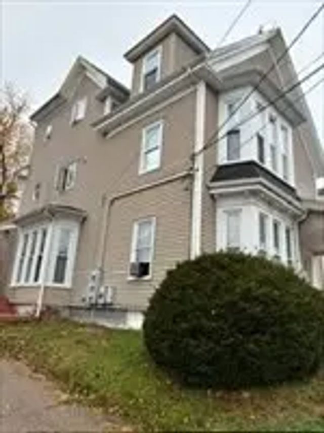 15 First St, Brockton