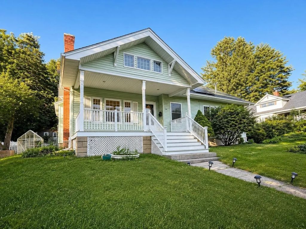 186 Prospect St, Leominster