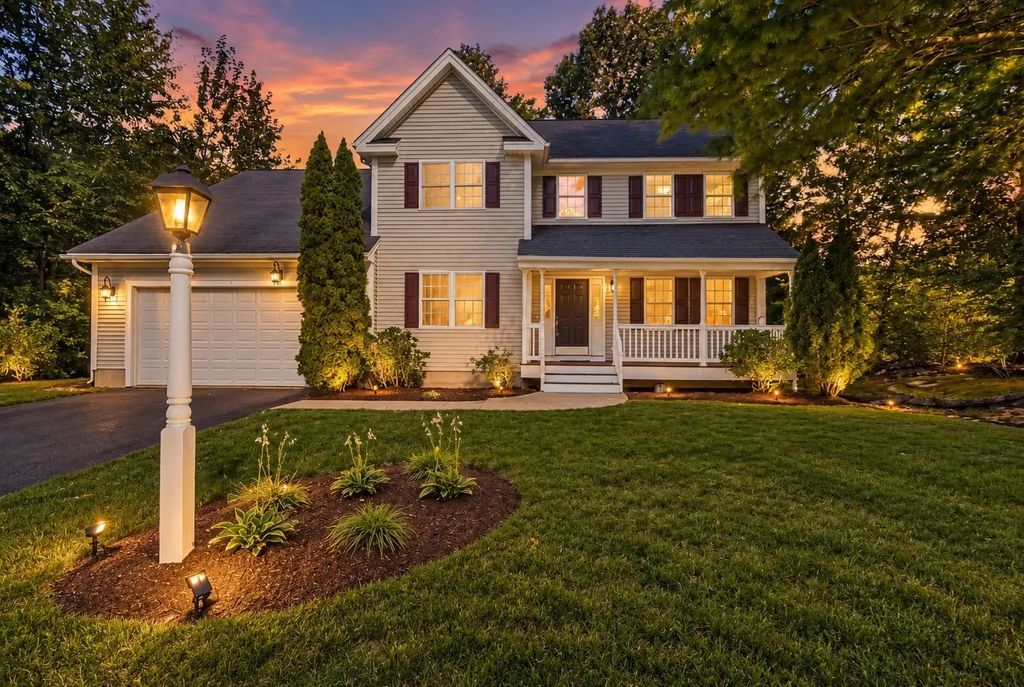 5 Southwood Dr #50, Southborough