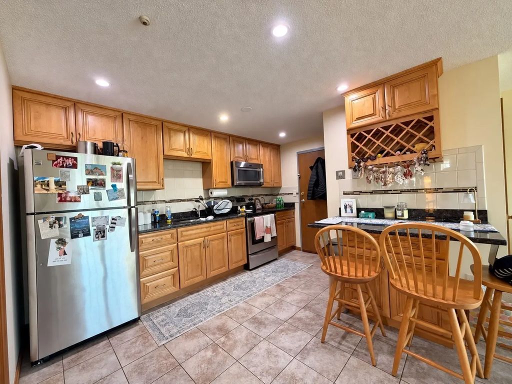 85 Charles St., #9, Waltham