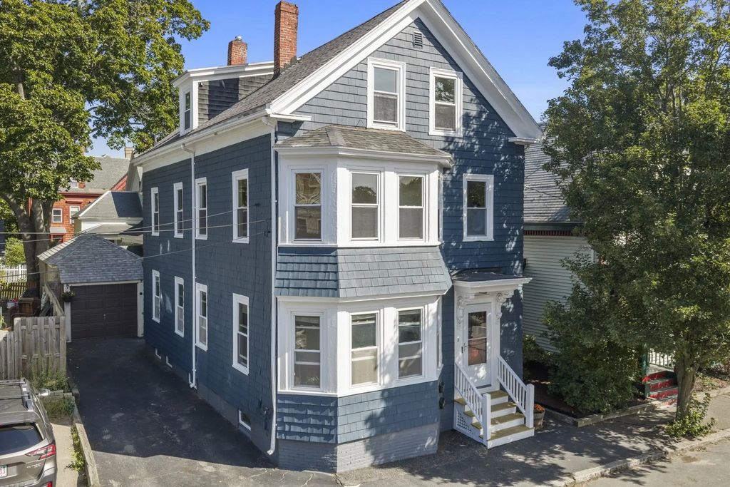 5 Willow Ave, Salem
