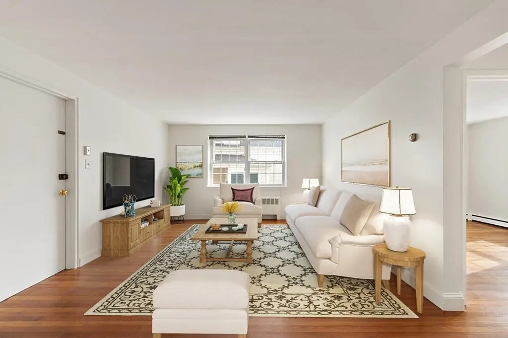 8 Menotomy Rd #10, Arlington