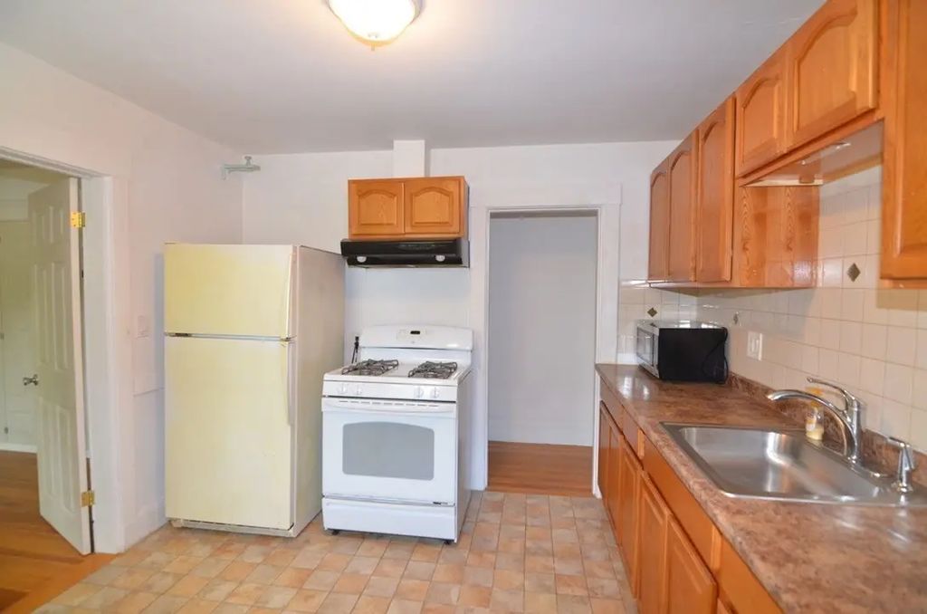 23 Janet Rd, Quincy
