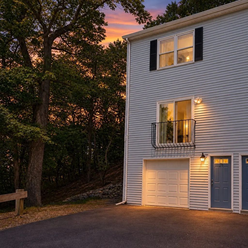 25 Gediminas St #25, Worcester