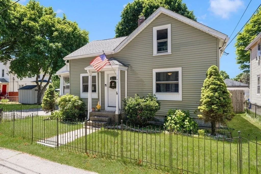 14 Sibley, Attleboro