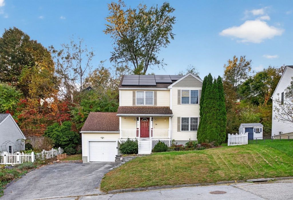 3-a Gates Cir, Worcester