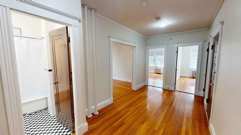 1950 Commonwealth Ave #35, Boston