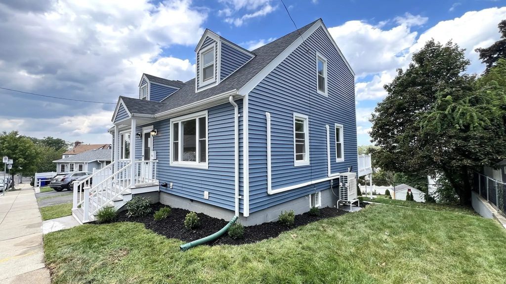 9 Crestway Rd, Boston