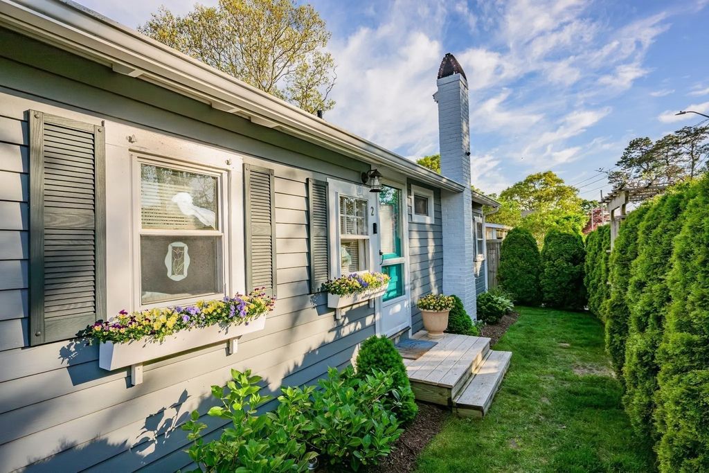 2 Eddy St., Wareham