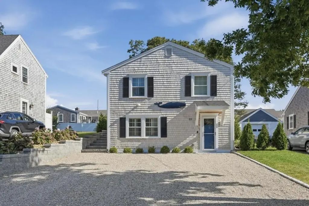33 Dexter Ave, Sandwich