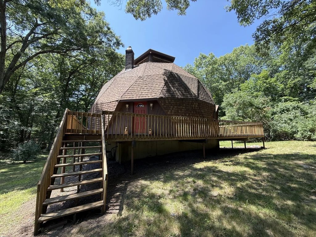 480 Paine Rd, North Attleboro