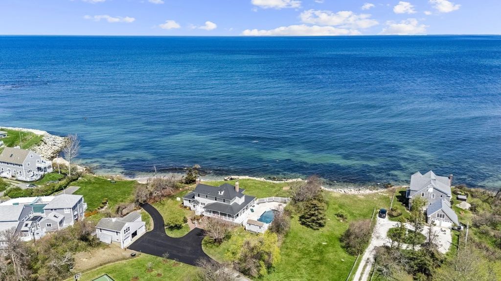 141 Stage Point Rd, Plymouth