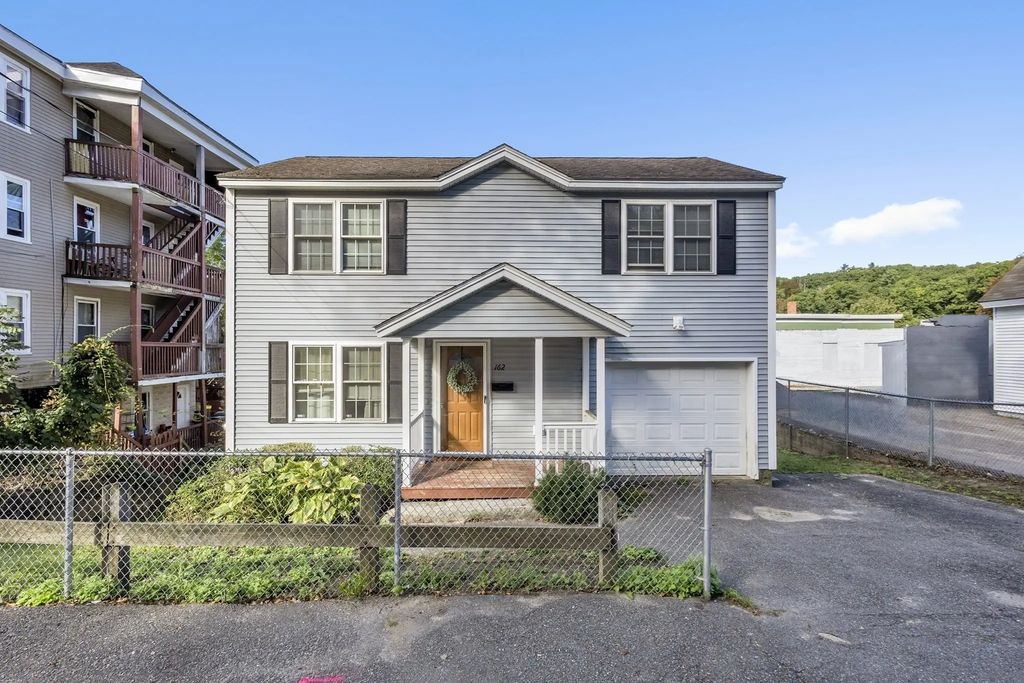 162 High St, Fitchburg