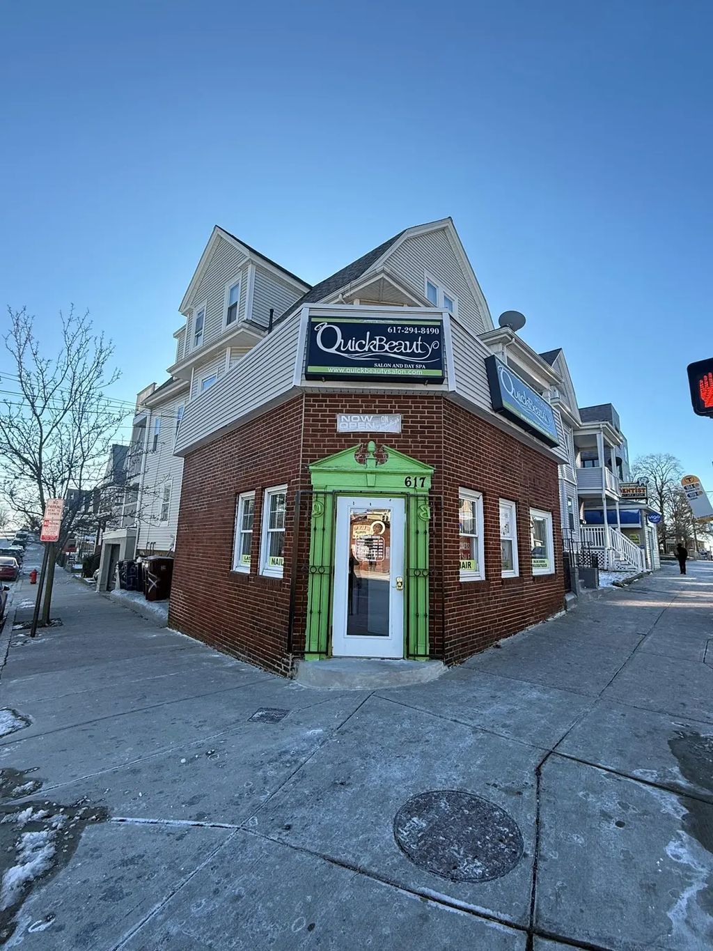 617 Broadway, Everett