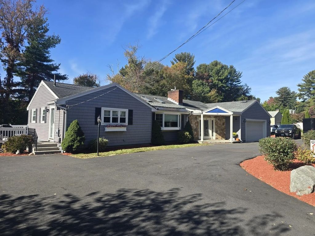 39 Walnut Street, Saugus