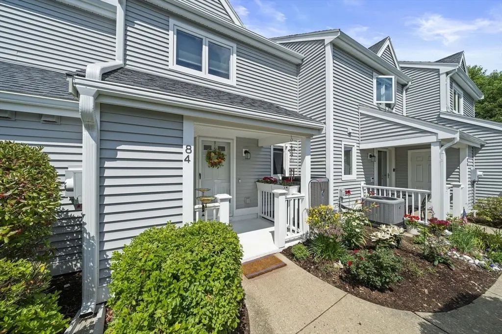 84 Westcliff #84, Plymouth