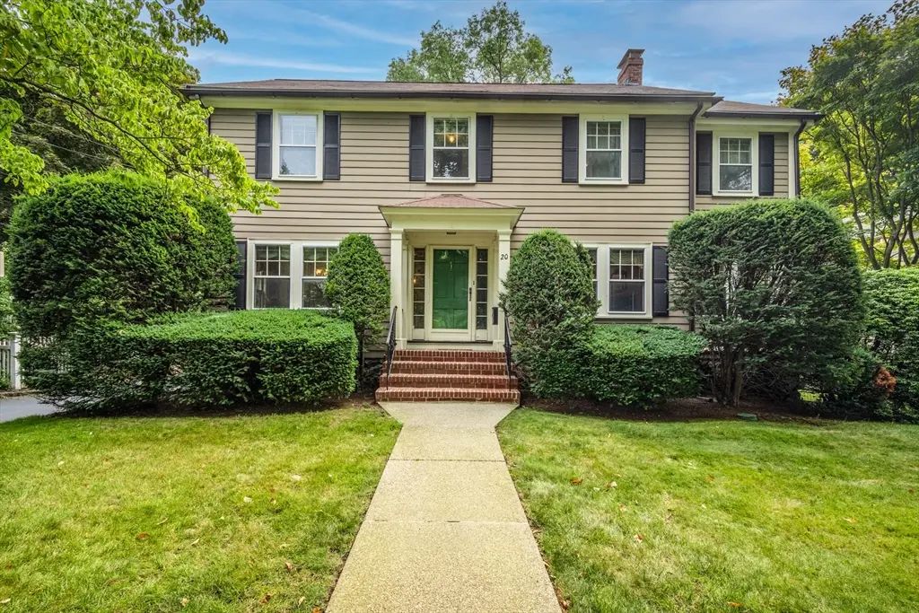 20 Sargent Rd, Winchester