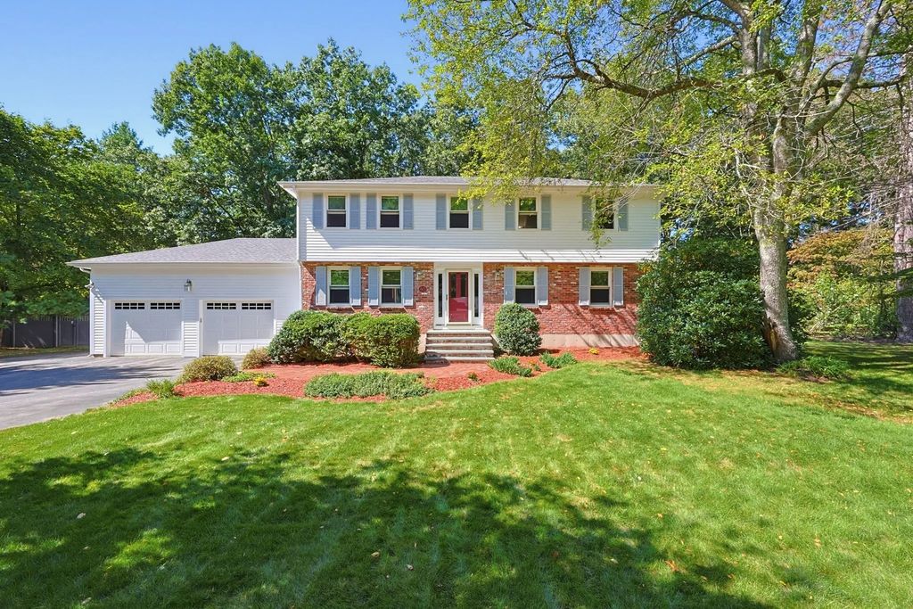 80 Brookdale Rd, Sudbury