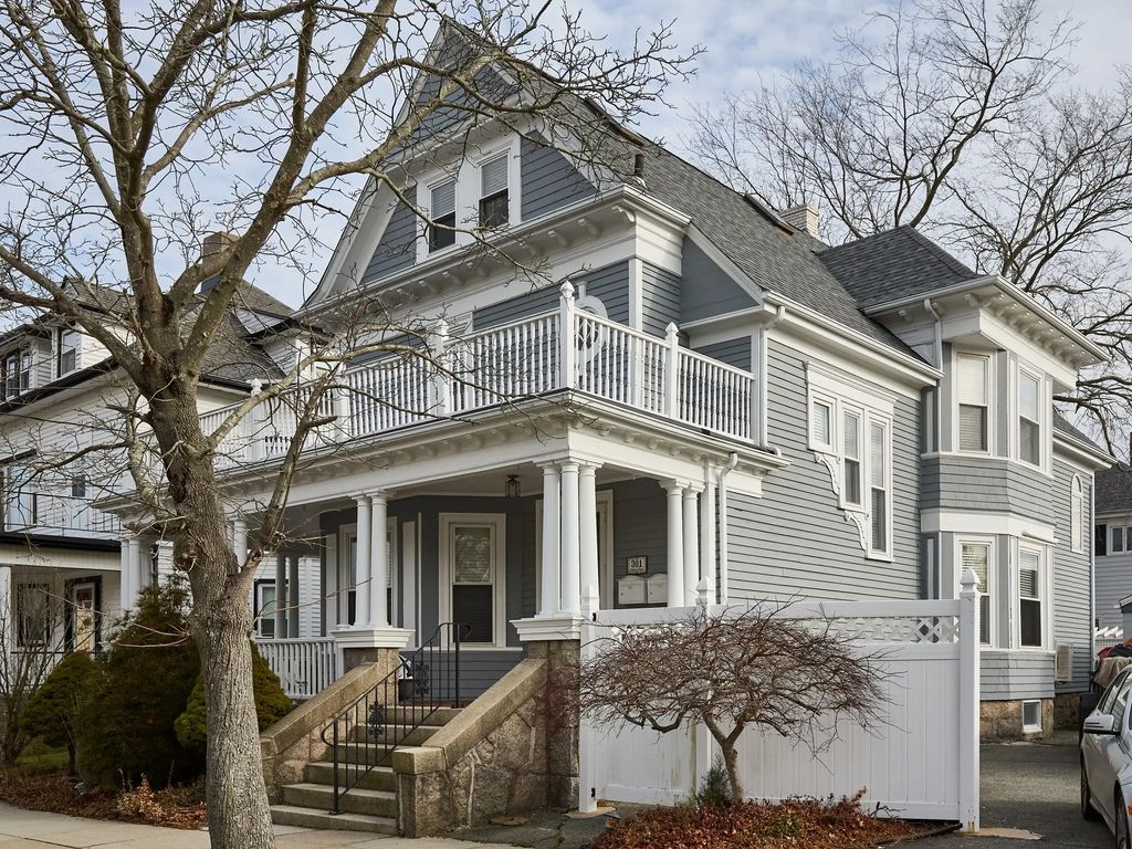 301 Madison, Fall River