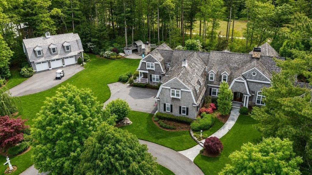 9 High Ridge Drive, Mattapoisett