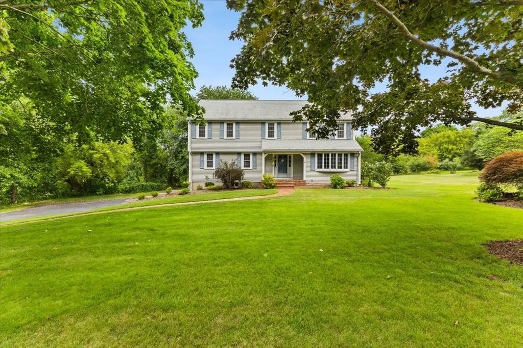 435 Highland Street, East Bridgewater