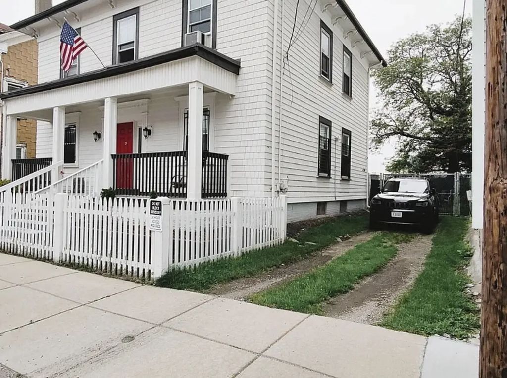 23 Dexter Street, Boston
