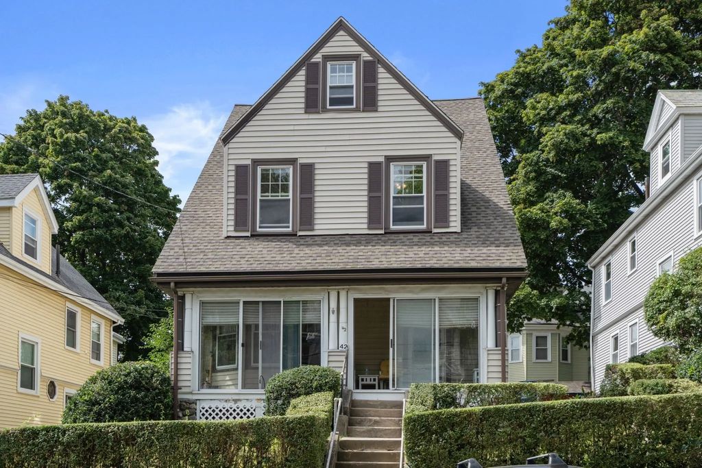 42 Bigelow St, Boston