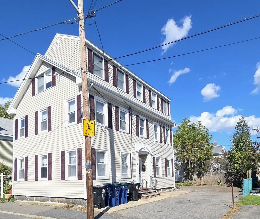 4 Upham St, Salem