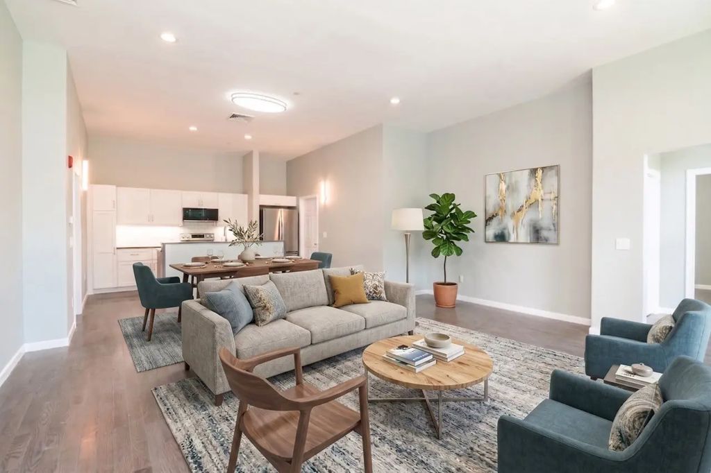 27 Bardwell St. #4, South Hadley