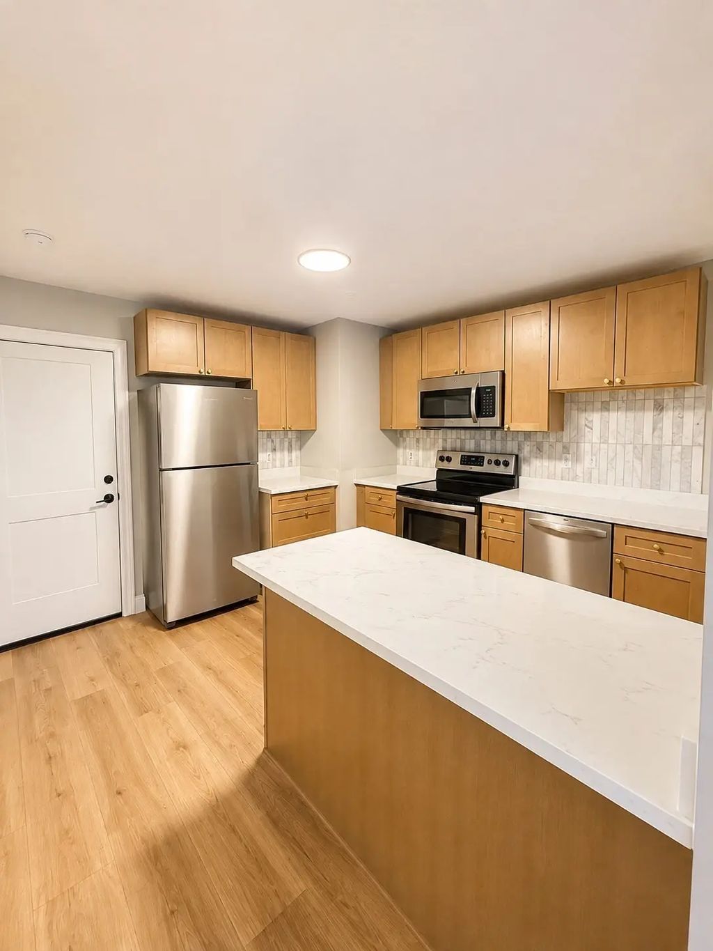 52 N #1, Boston