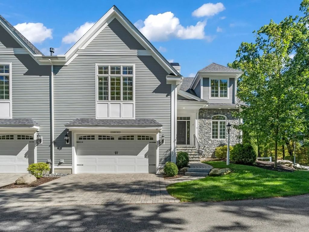 10 Robert Dr #10, Andover