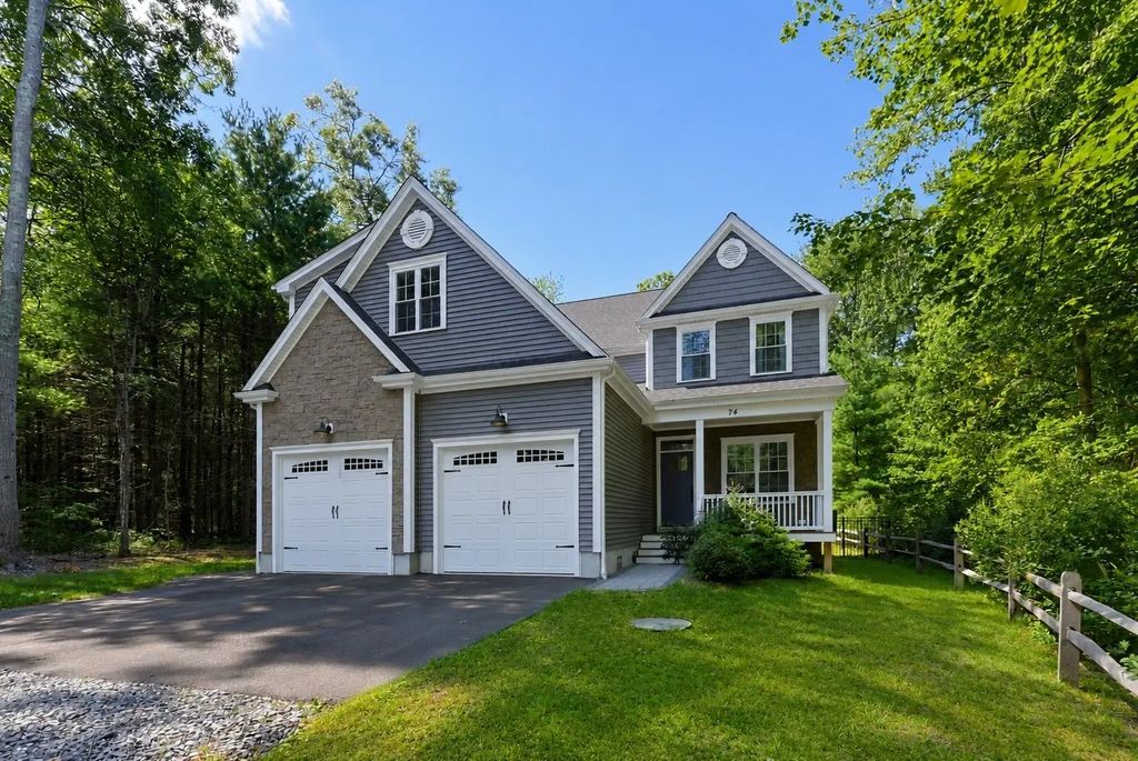 74 King Philip Rd, Norton