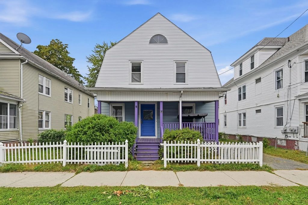 54 Commonwealth Ave, Springfield