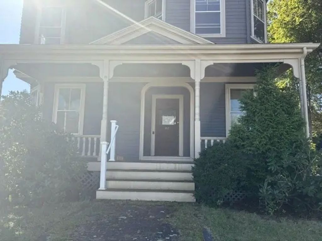 82 Pleasant Street ##2, Woburn