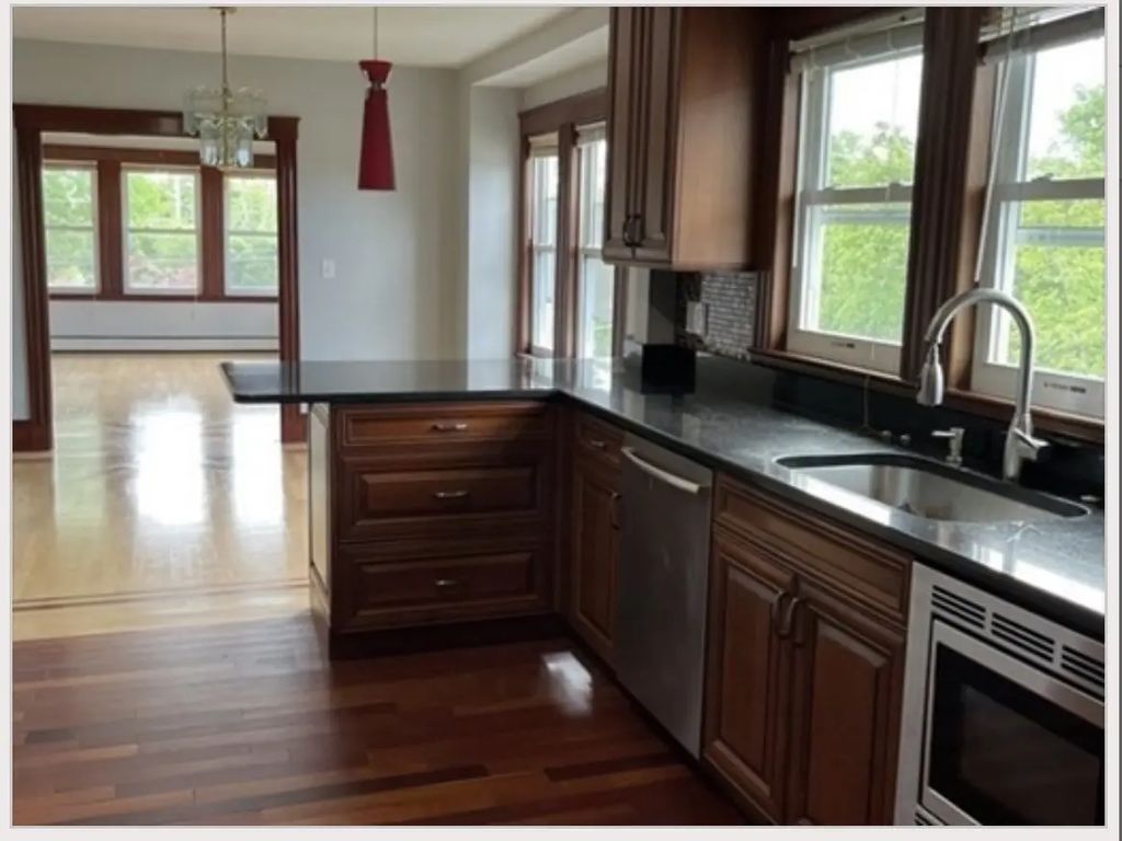 75 Bay State Rd #2, Quincy