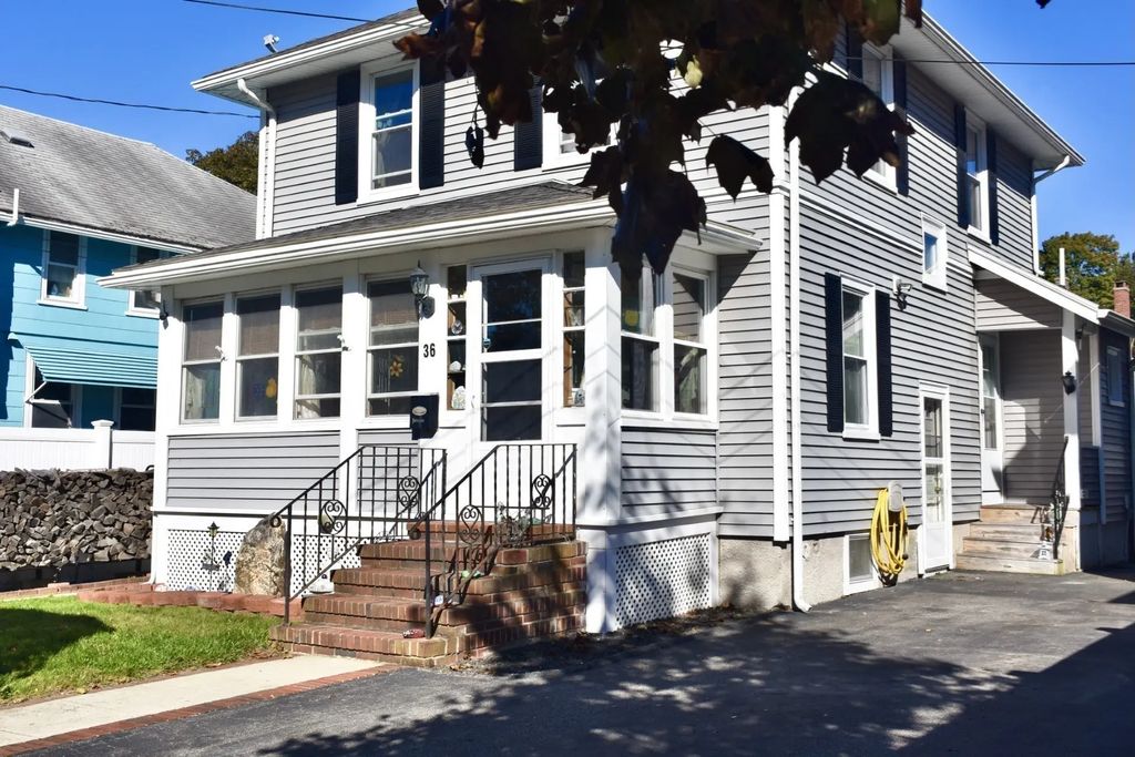 36 Hedge Street, Fairhaven