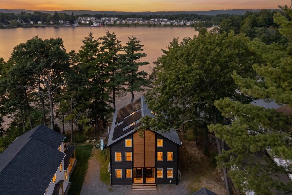 66 Laurel Lane #66, Lunenburg