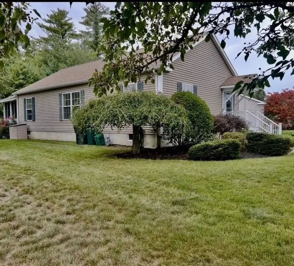 21 Hemlock Dr, Bridgewater