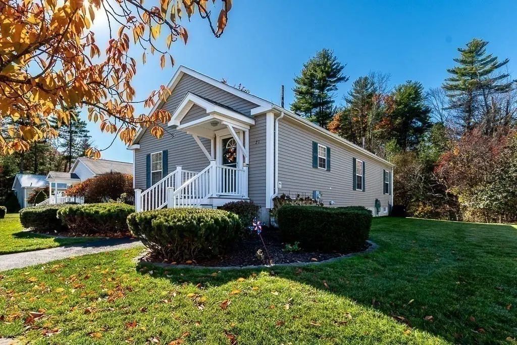 21 Hemlock Dr #21, East Bridgewater