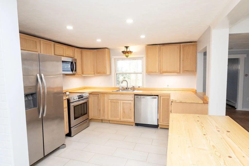 958 Centre St., Middleboro