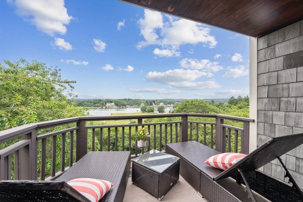 12 Squam Lane #1, Gloucester