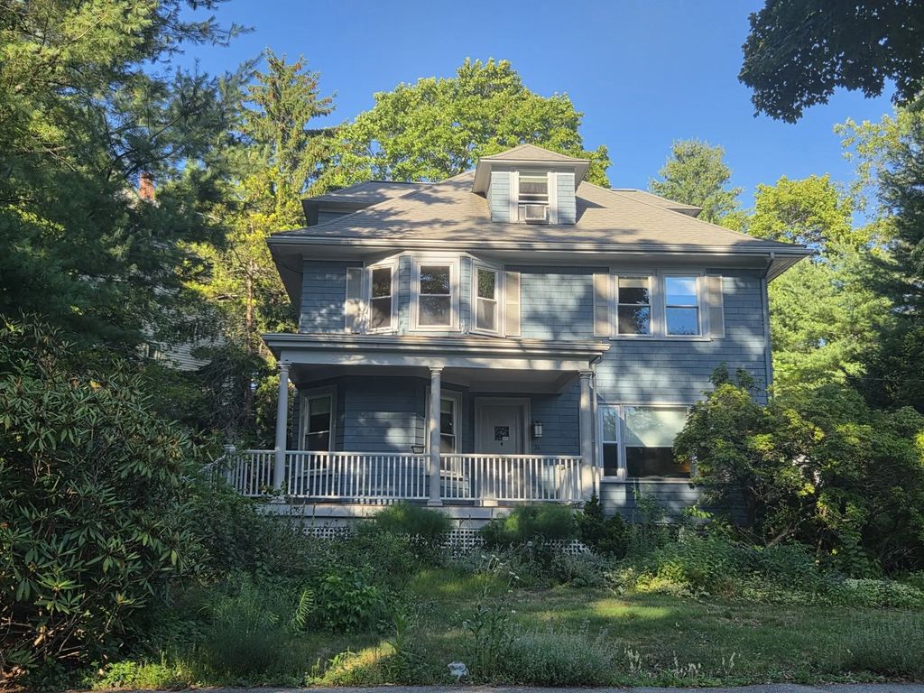 34 Woodcliff Rd, Newton