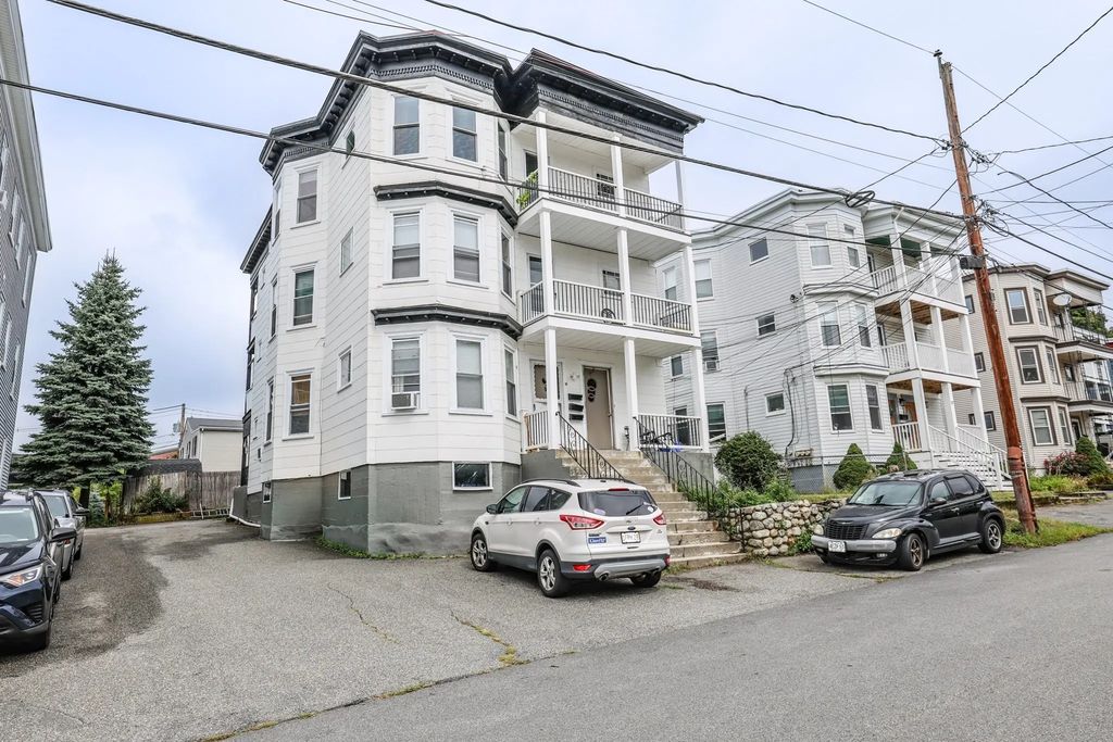 19 Sturgis St, Woburn