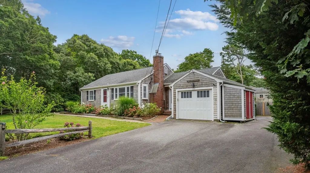 130 Cathedral Rd, Brewster