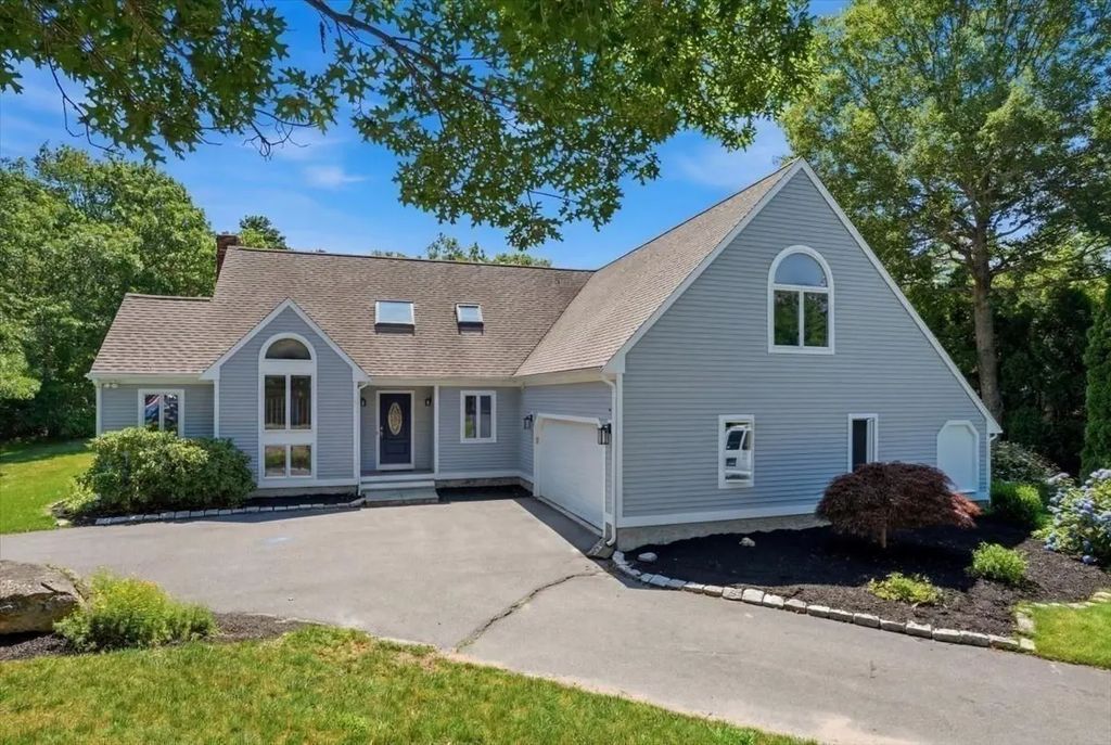 60 Ellisville Green, Plymouth