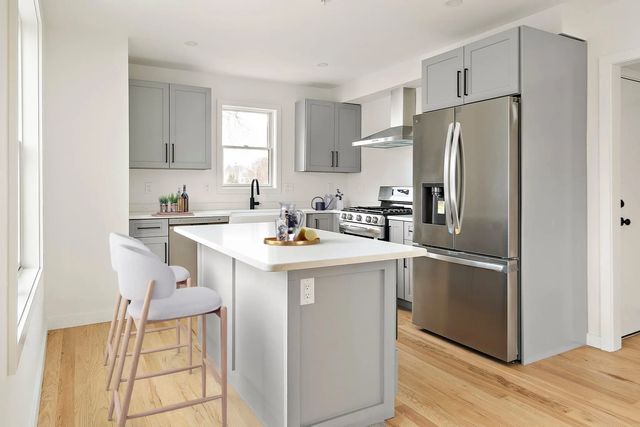 25 Hillsboro St. #1, Boston