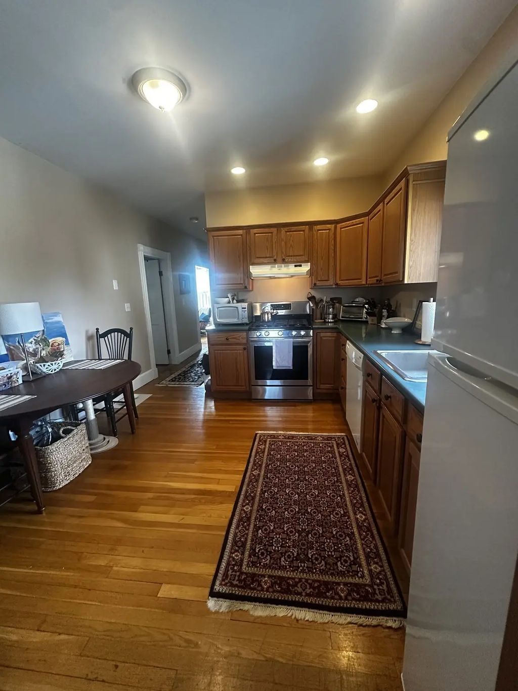 98 Putnam St #1, Quincy