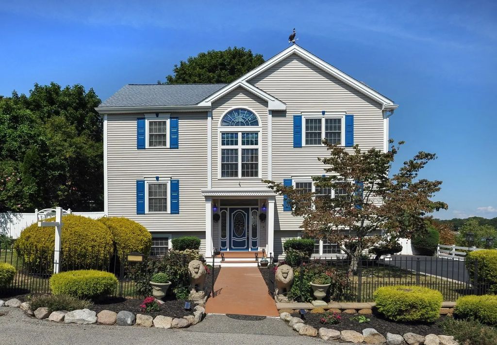 5 Seminole Ave, Weymouth