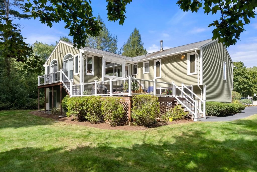 39 Barefoot Hill Road, Sharon